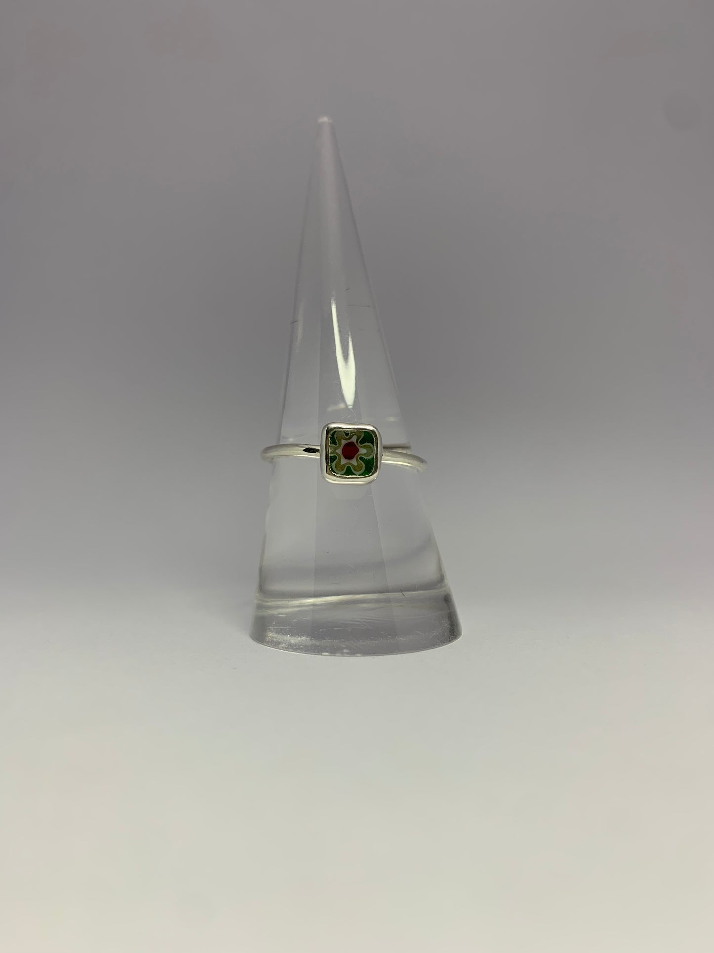 Sortija con verde